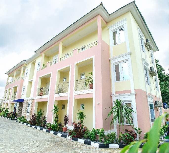 215 West Apartment Abuja Exterior photo
