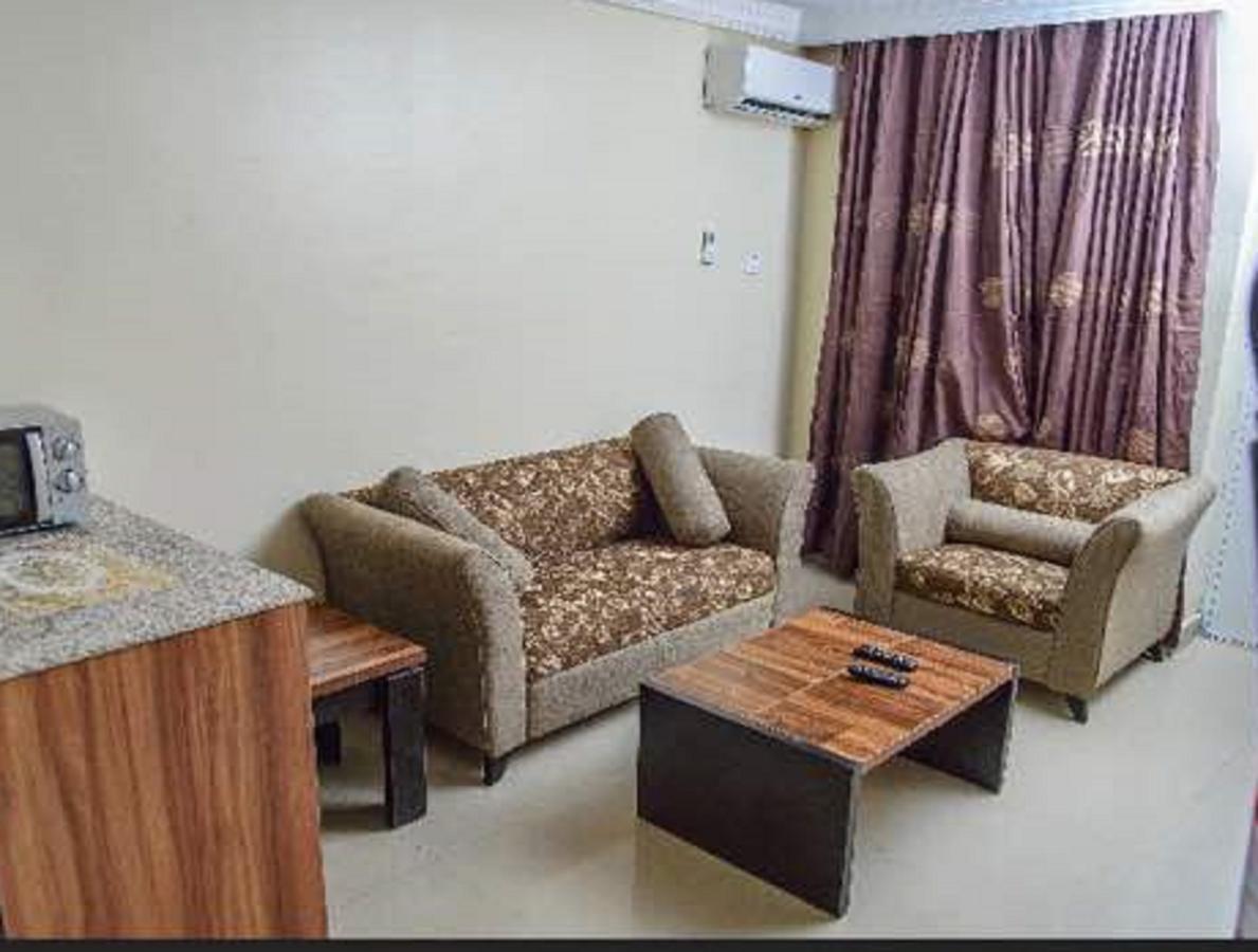 215 West Apartment Abuja Exterior photo